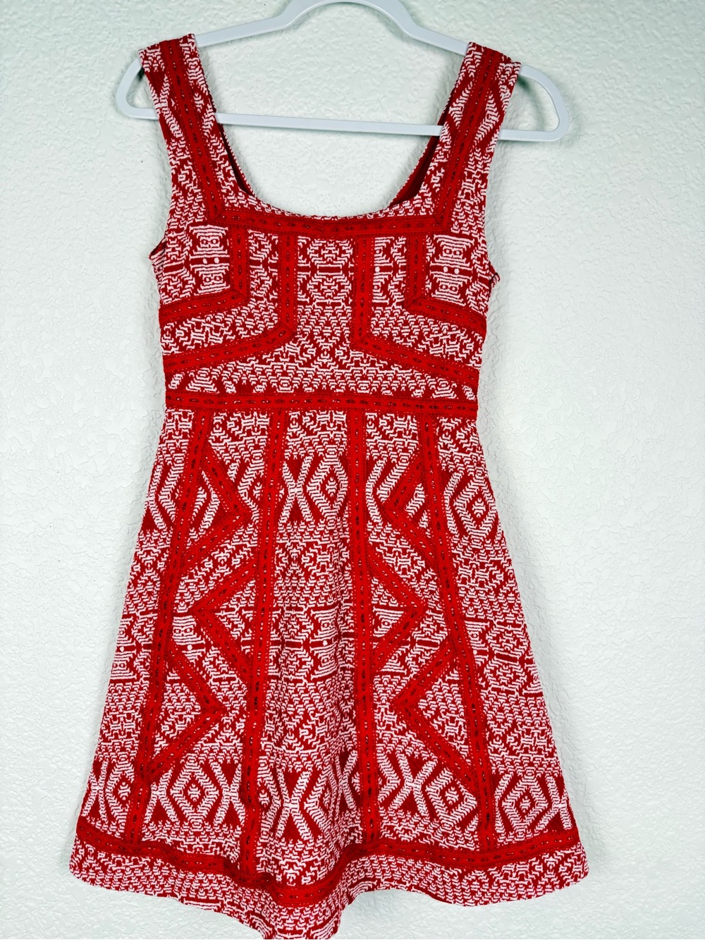 Maeve | Emma Fit & Flare Mini Dress Red White Geometric Print | Size 2